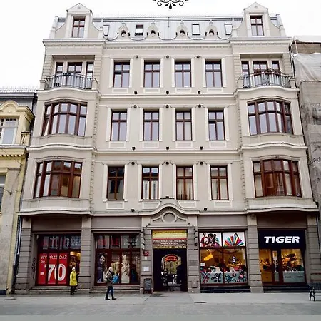 55 Piotrkowska Daire 3*