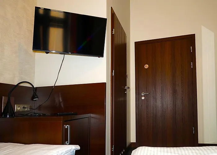 55 Piotrkowska 3* Łódź